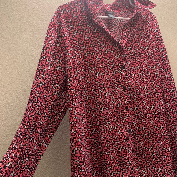 Plus Size Womens Button Down Blouse - Picture 2 of 5